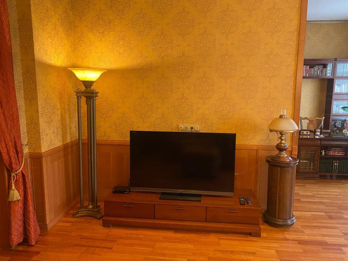 ريغا Old Town Apartment Near St Peters Basilica المظهر الخارجي الصورة